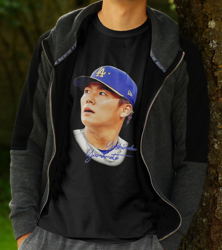 Yoshinobu Yamamoto Los Angeles Dodgers Baseball Player T-Shirt