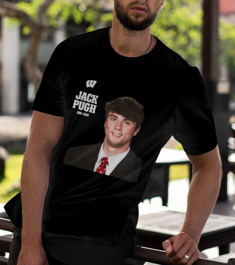 Wisconsin Badgers Football Jack Pugh 2001 2026 T-Shirt