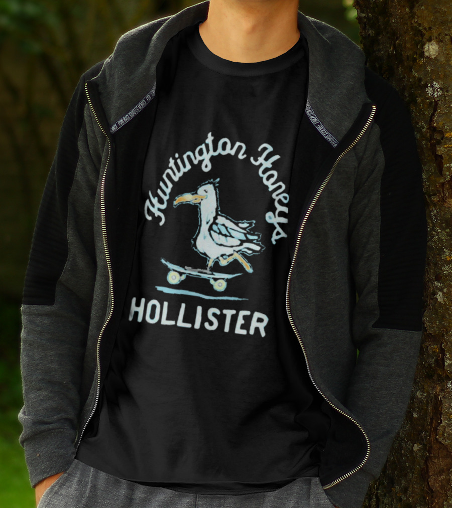 Huntington Honeys Hollister Seagull Skateboarding T-Shirt