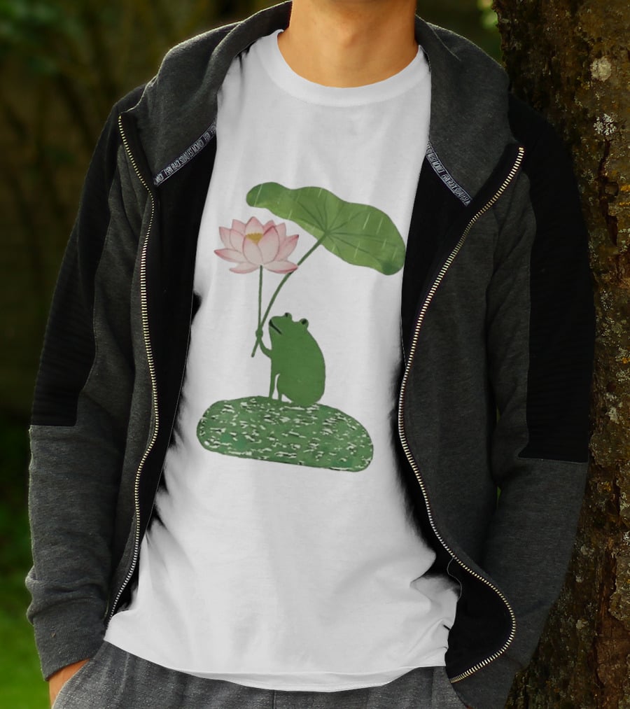 Frog With Lotus Umbrella Under The Rain Meme Cute Nature Scene T-Shirt