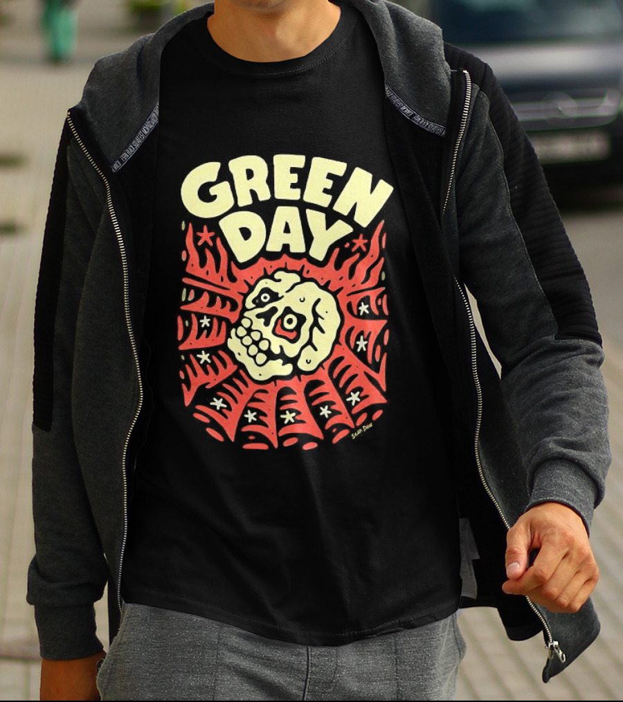 Green Day Skull Spider Red And Cream T-Shirt