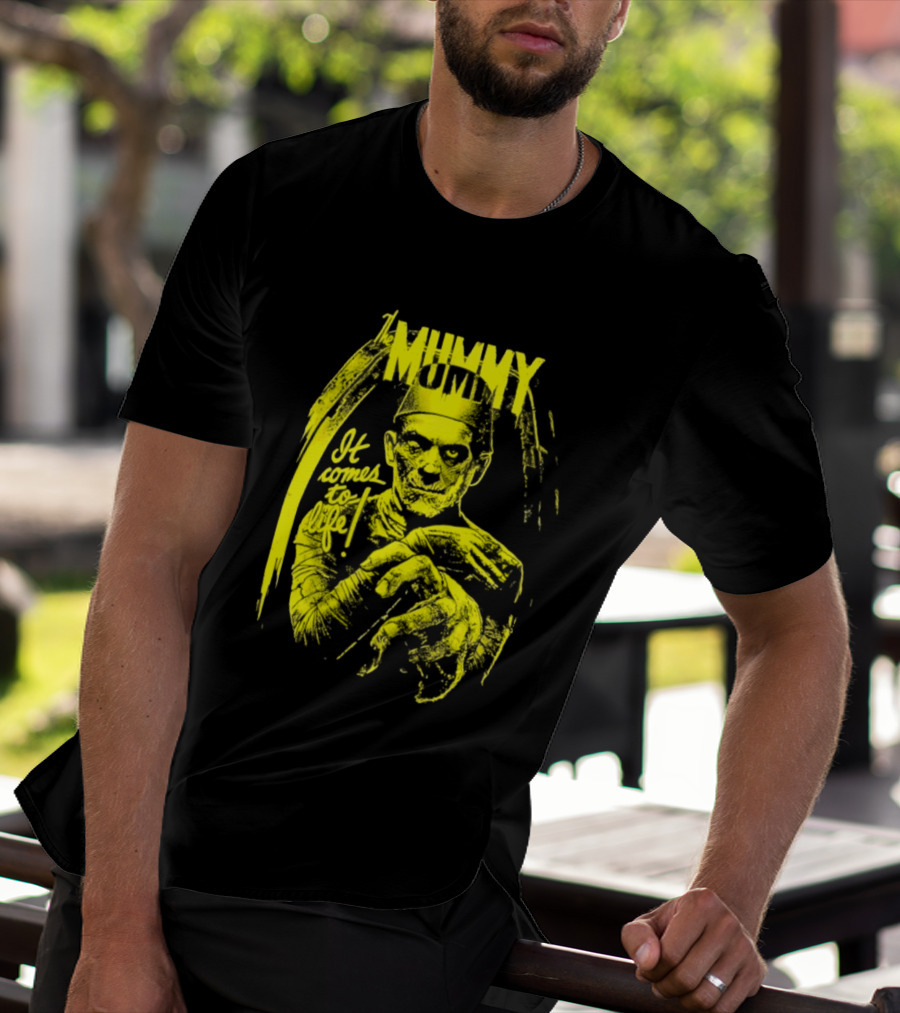 The Mummy It Comes To Life Horror Classic Vintage Yellow T-Shirt