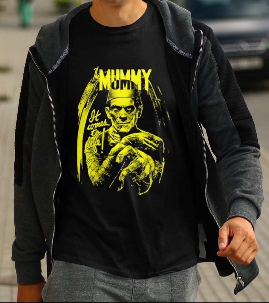 The Mummy It Comes To Life Horror Classic Vintage Yellow T-Shirt