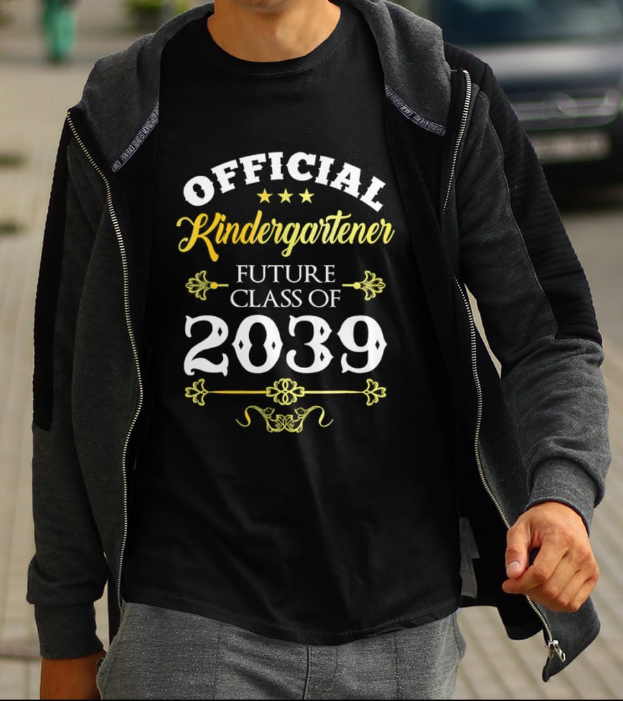 Official Kindergartener Future Class Of 2039 T-Shirt