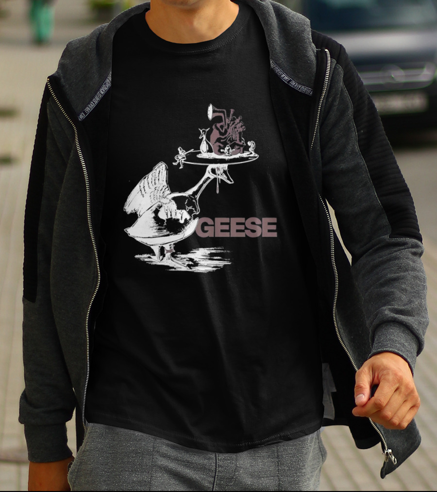 Geese Heart Platter Goose Head T-Shirt