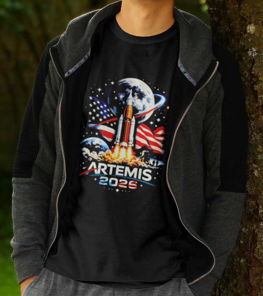 Artemis 2025 Rocket Launch USA Flag Moon Exploration T-Shirt