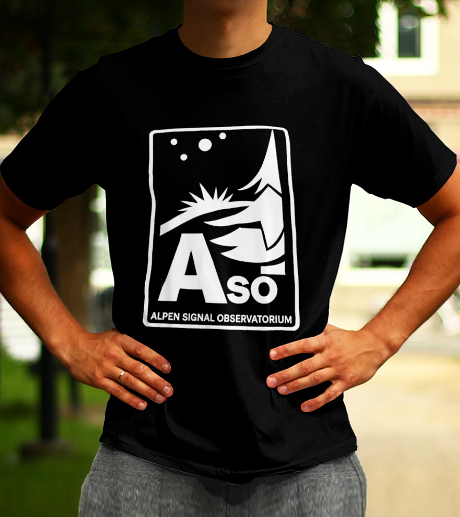 Aso Alpen Signal Observatorium Night Sky T-Shirt