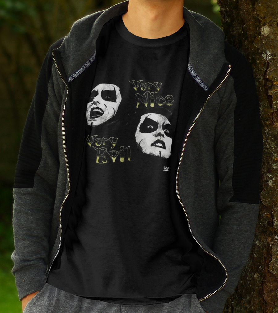 Danhausen WWE Very Nice Very Evil Grunge Face T-Shirt