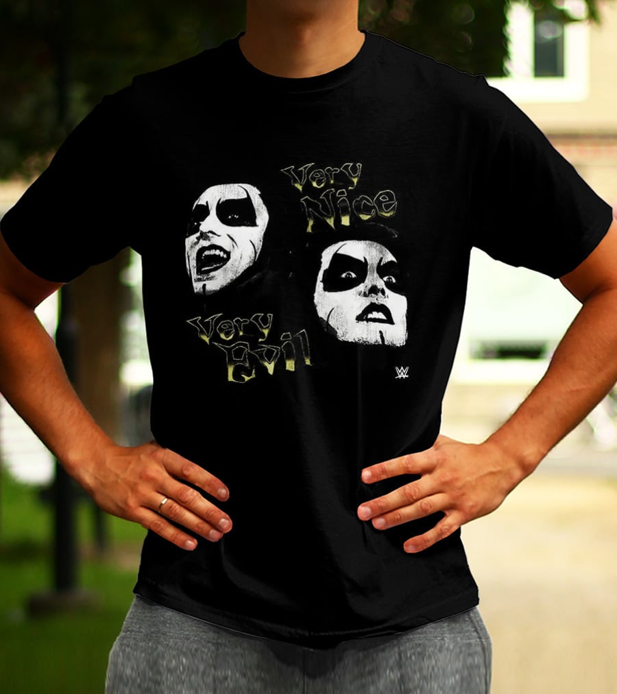 Danhausen WWE Very Nice Very Evil Grunge Face T-Shirt