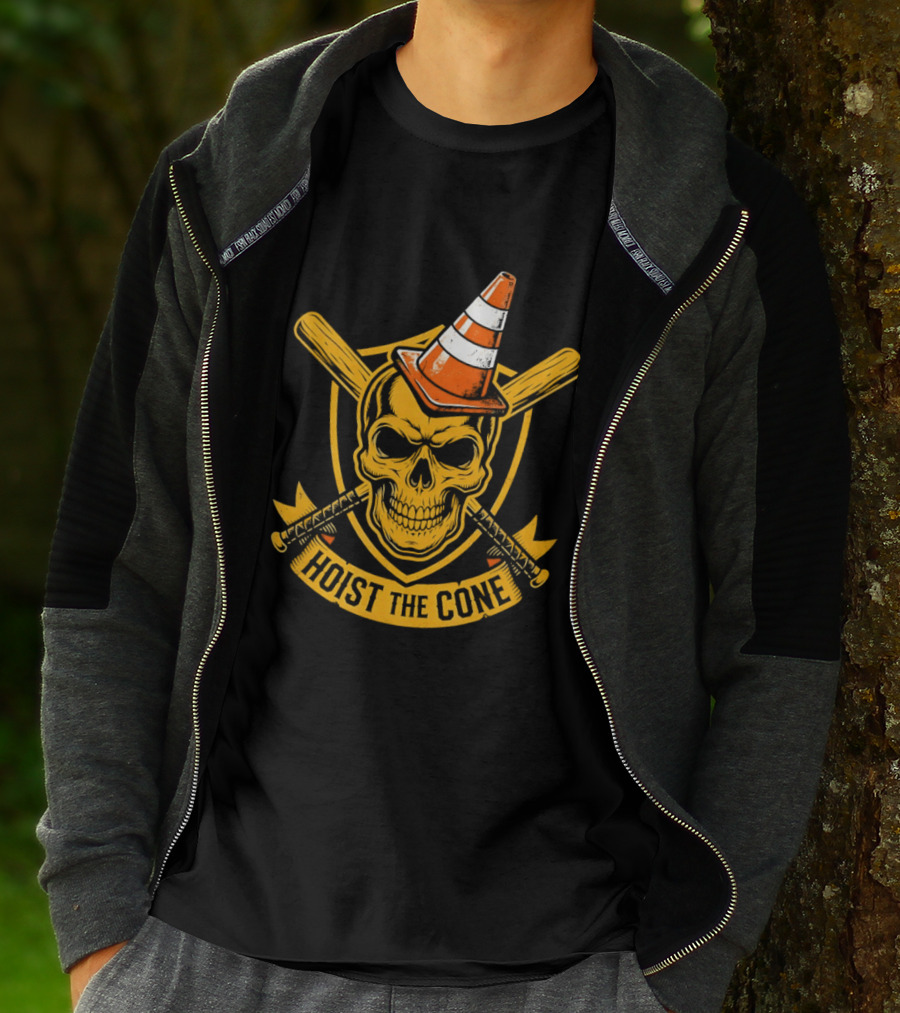 Pittsburgh Pirates Skull Traffic Cone Hat Hoist The Cone T-Shirt