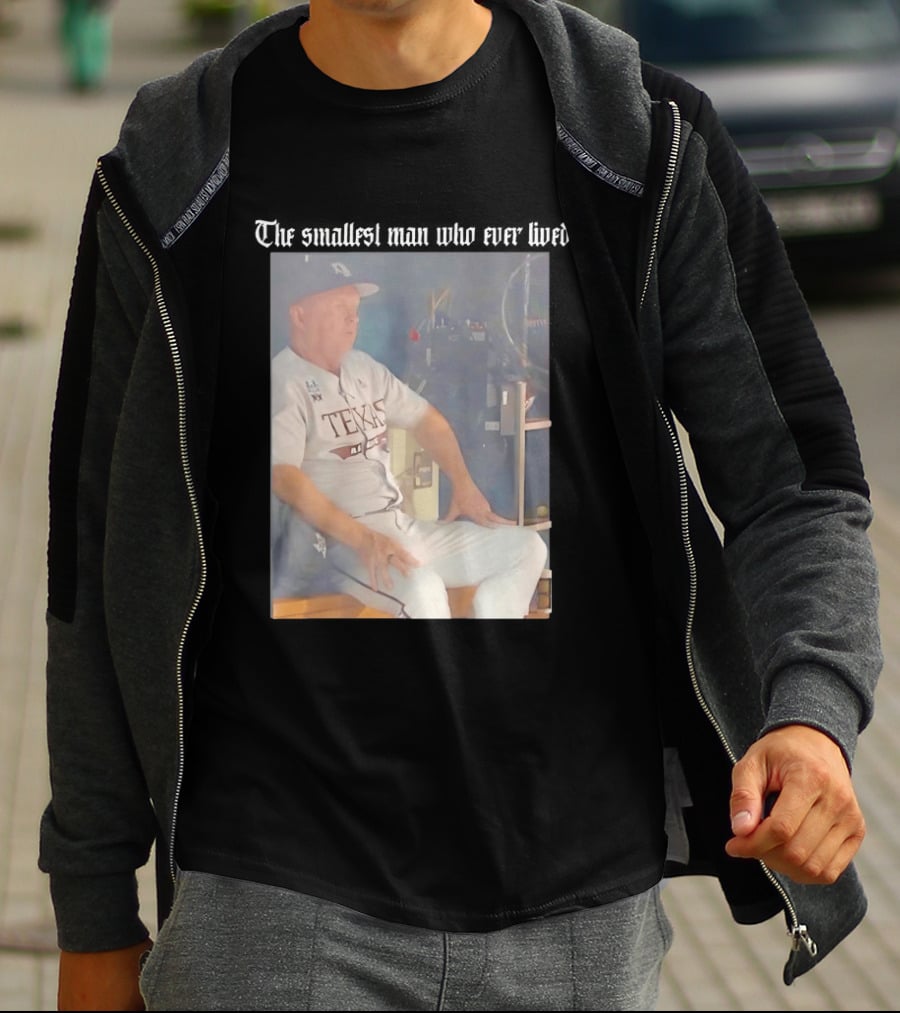 Texas A&M Aggies Jim Schlossnagle Baseball Coach Sitting Relaxed T-Shirt