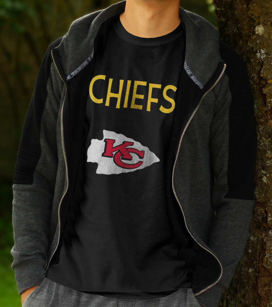 Kansas City Chiefs Peanuts Snoopy Woodstock Go Chiefs Football T-Shirt