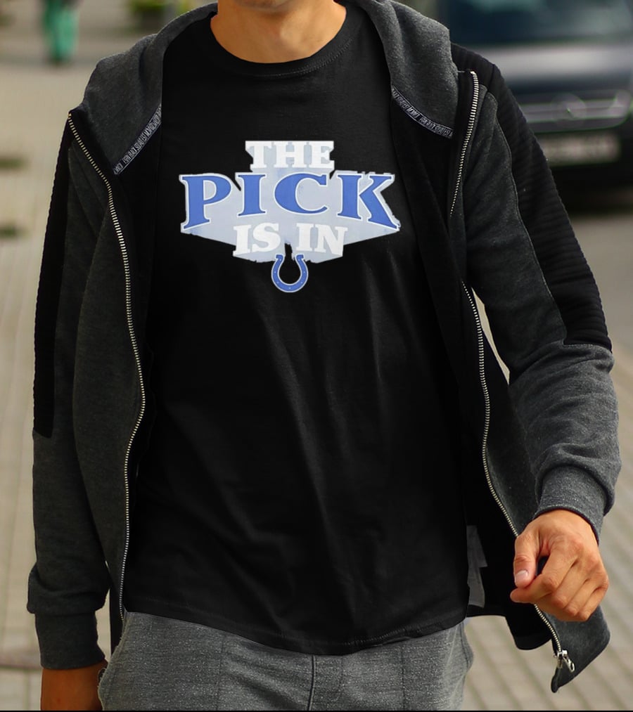 Indianapolis Colts The Pick Is In NFL Draft Day Colts Horseshoe T-Shirt