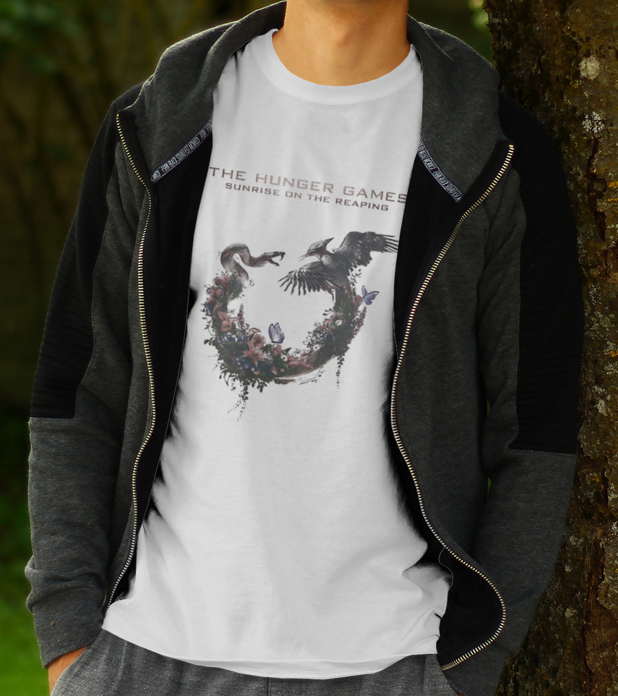 The Hunger Games Sunrise On The Reaping Snake And Bird Wreath T-Shirt