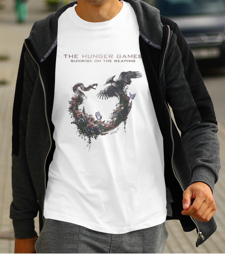 The Hunger Games Sunrise On The Reaping Snake And Bird Wreath T-Shirt