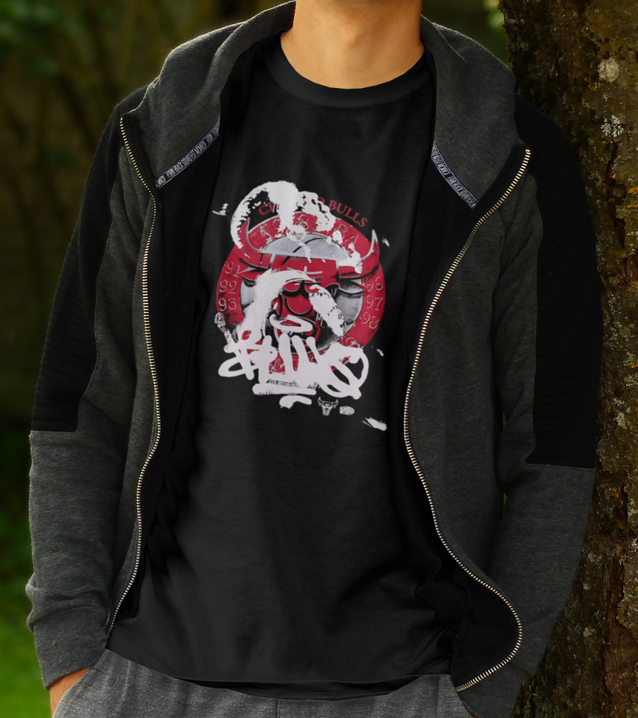 Chicago Bulls Dynasty Champions 91 92 93 96 97 98 T-Shirt
