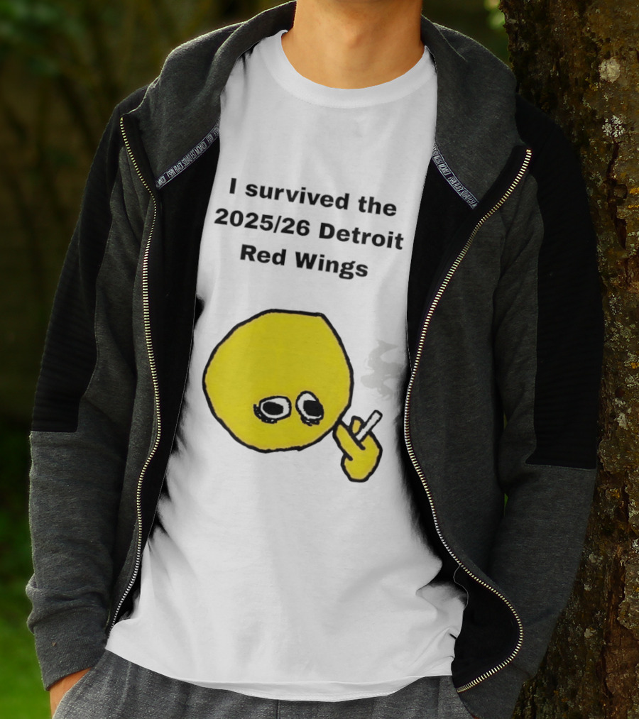 Smoking I Survived The 2025 26 Detroit Red Wings Yellow Face Smoking T-Shirt