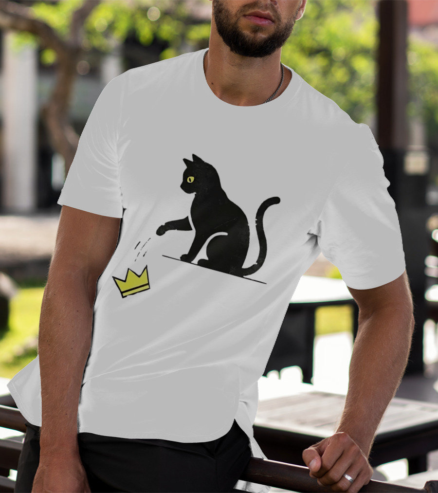 Cat Knocking Crown Anti King Humor Black Cat Yellow Eyes T-Shirt