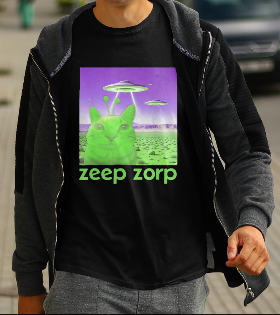 Zeep Zorp Green Cat Alien With UFOs In Space Desert Scenery T-Shirt