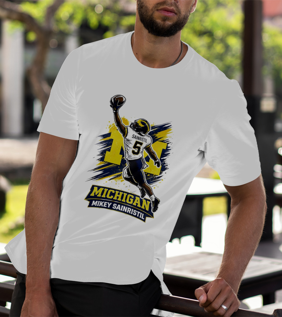 Michigan Mikey Sainristil Catching Football Wolverines Player T-Shirt