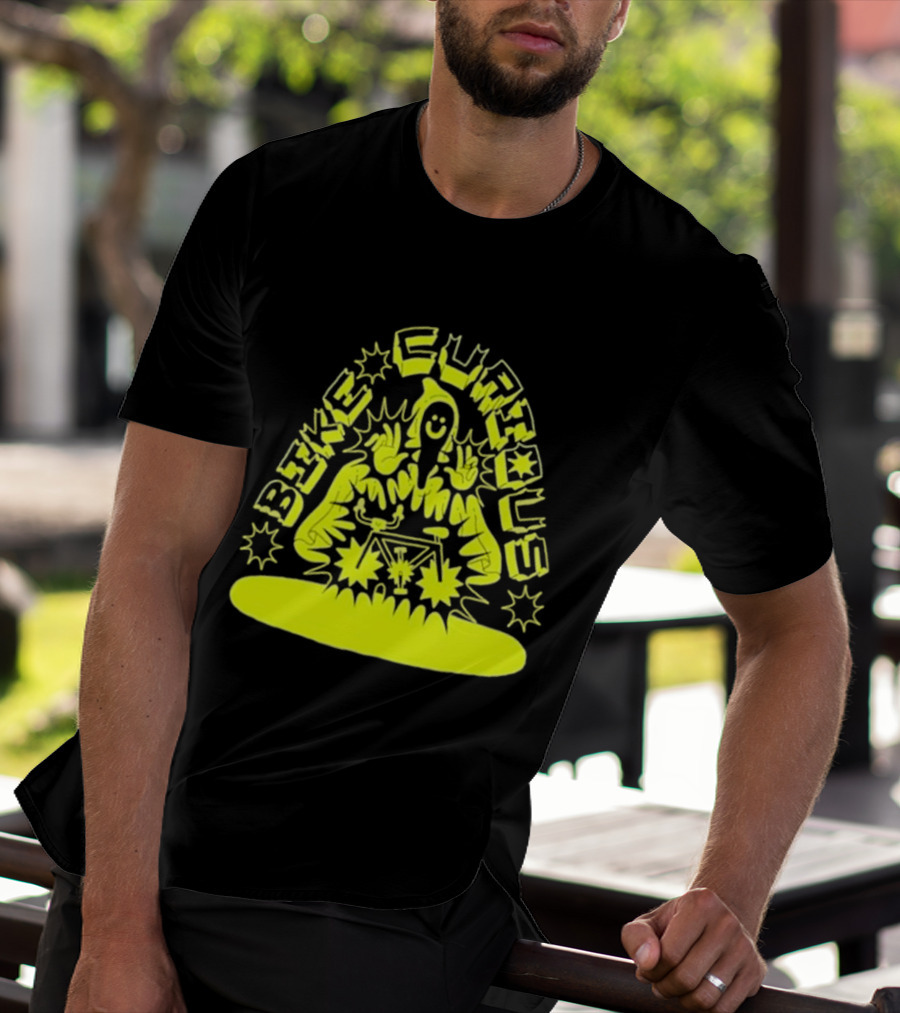 Bike Curious Wizardry Yellow Robe Starburst Biker T-Shirt