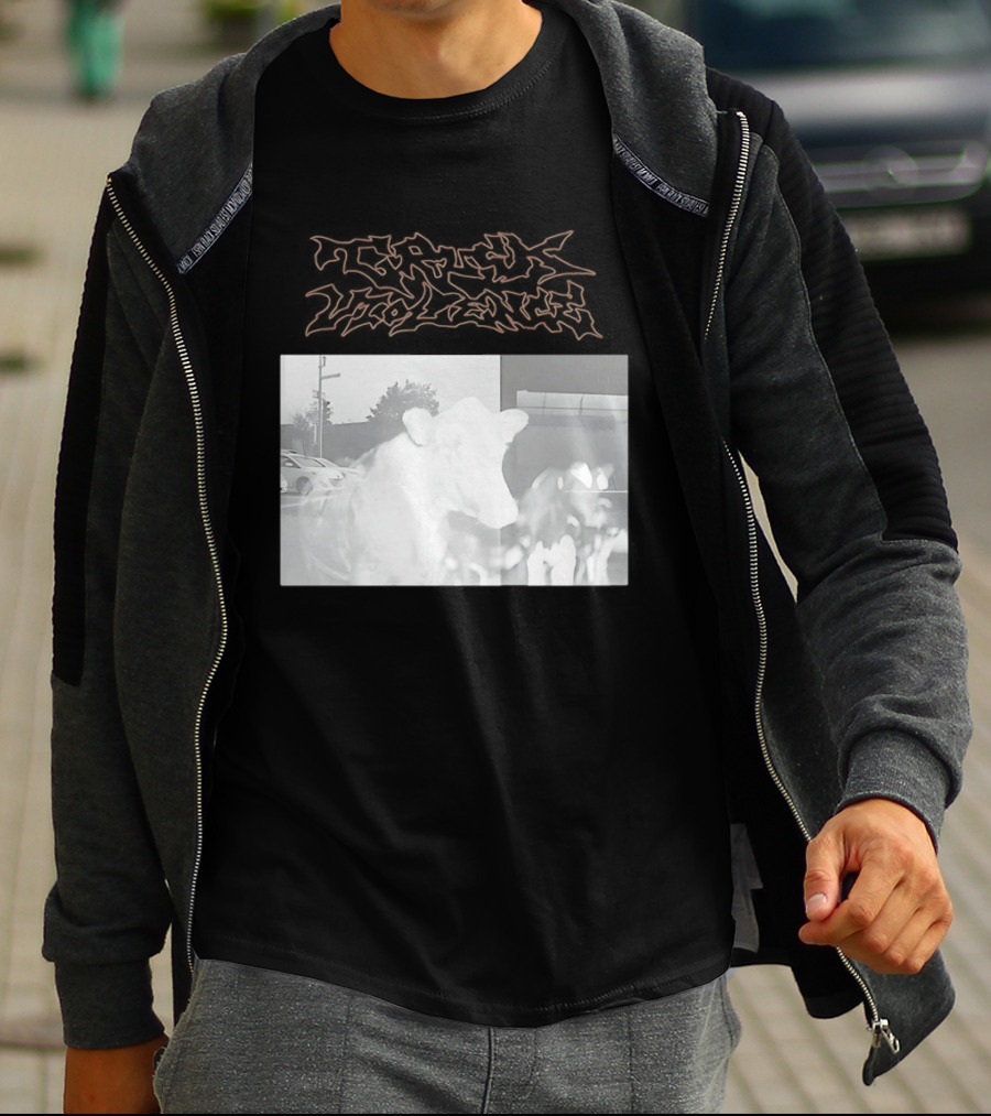 Truck Stop Violence Cow Photo Retro Style Casual Wear T-Shirt