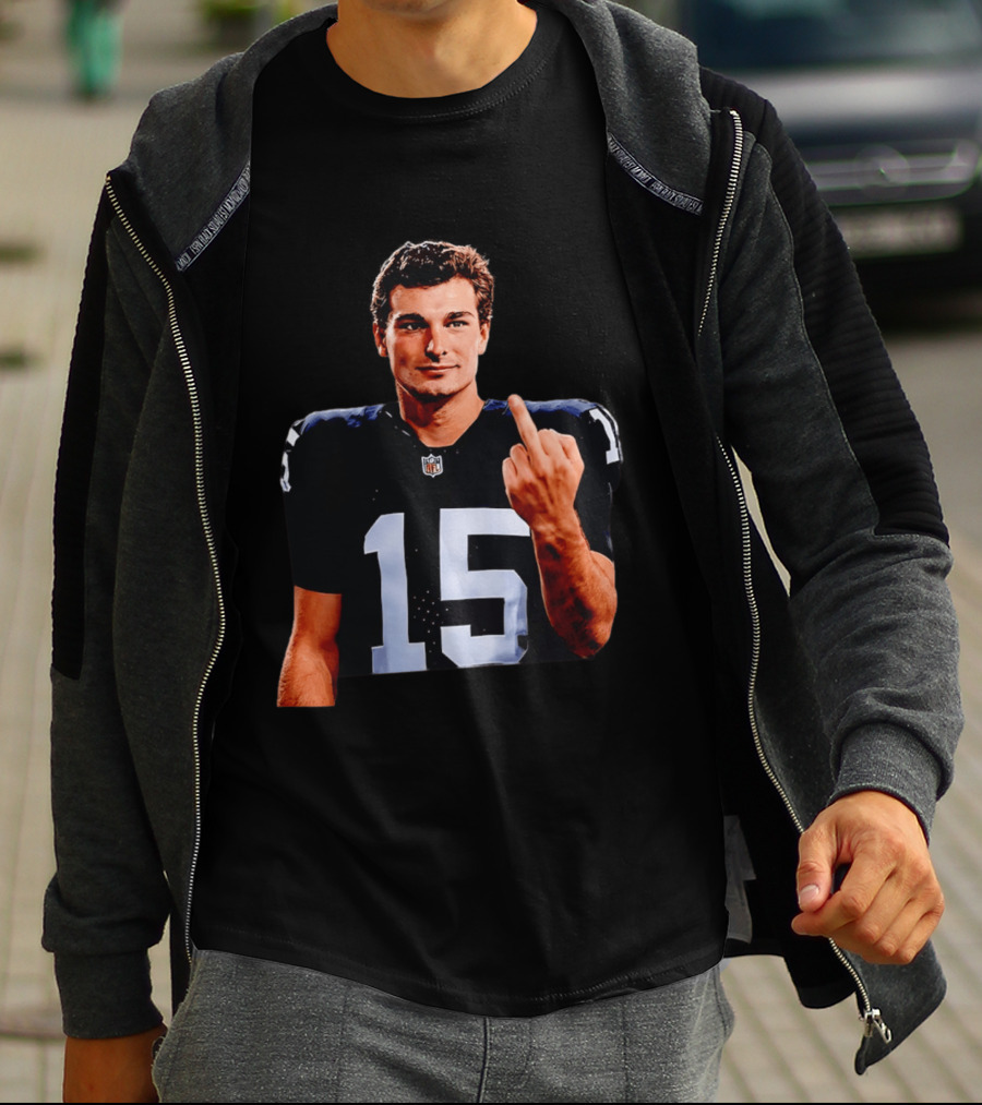 Las Vegas Raiders Fernando Mendoza 2026 Middle Finger Gesture T-Shirt