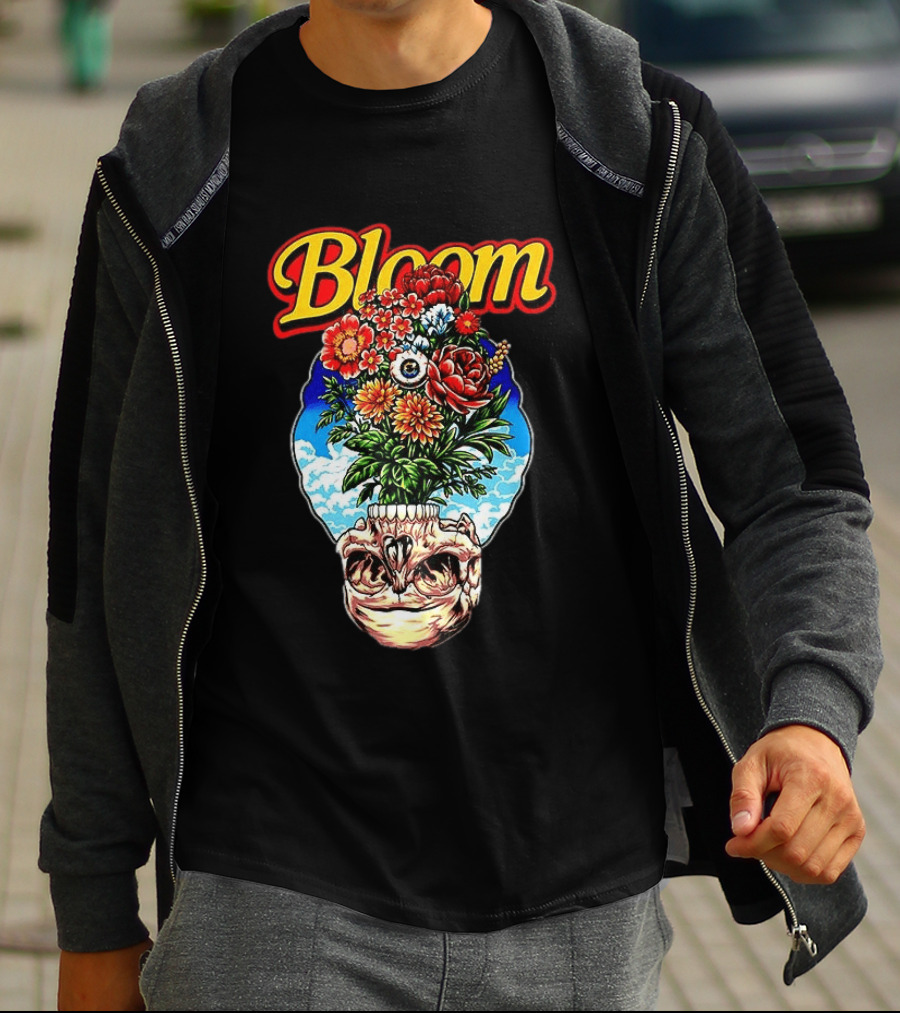 Bloom Skulls And Flowers Summer Classic Vibrant Floral Eyeball T-Shirt