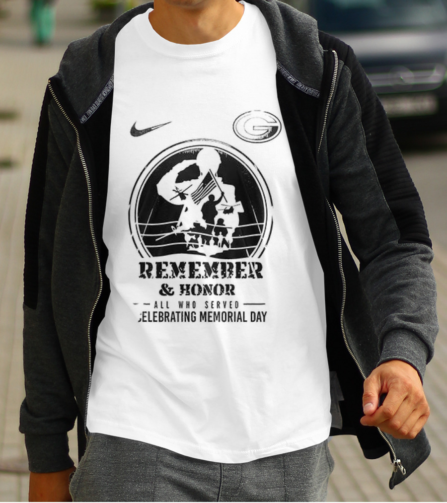 Remember & Honor Green Bay Packers Celebrating Memorial Day T-Shirt