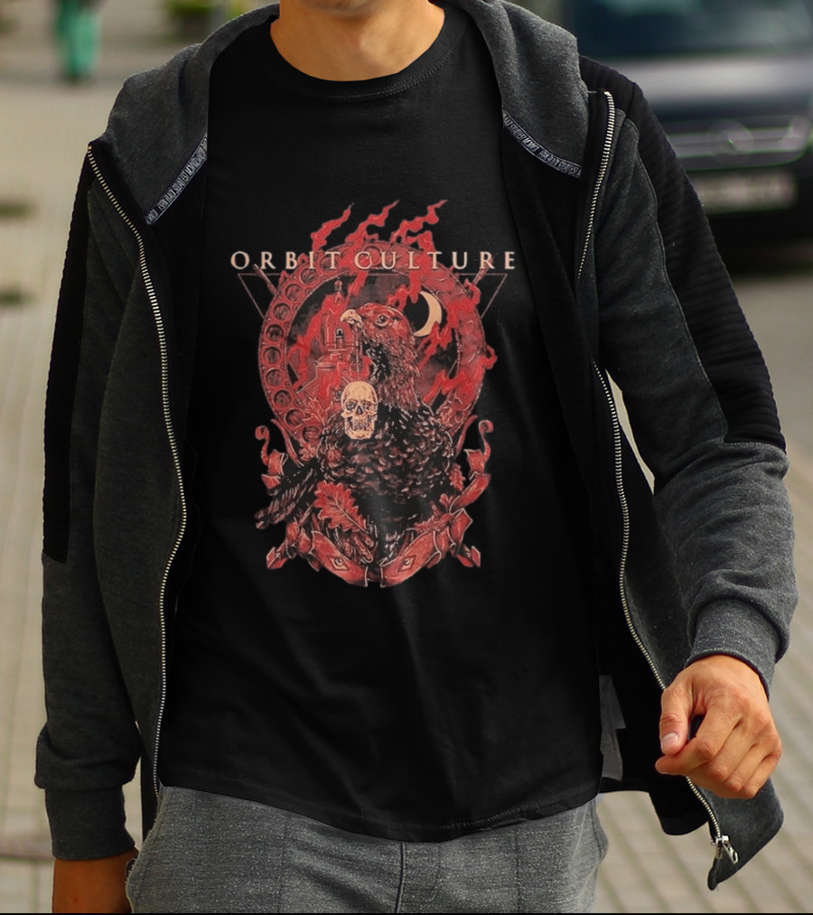 Orbit Culture Limited The Might Red Bird Chapter 1 Vintage Gothic Skull T-Shirt