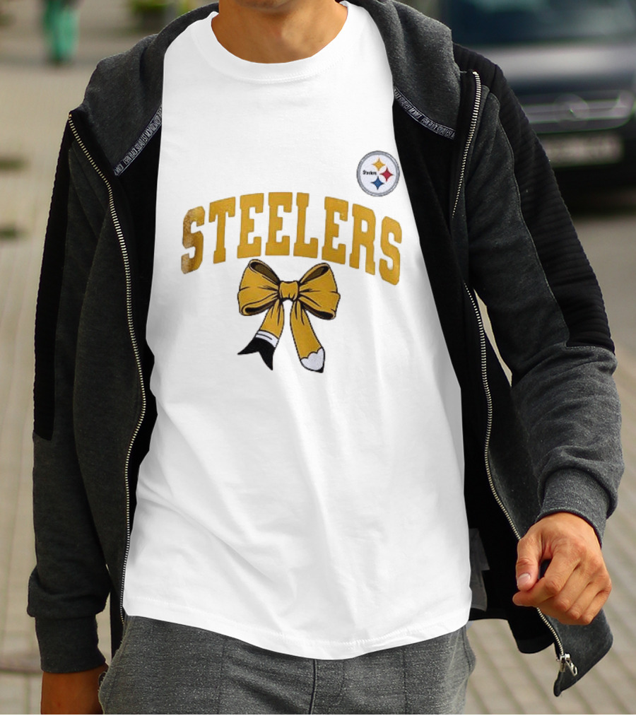 Pittsburgh Steelers Retired Teacher Love Bow T-Shirt