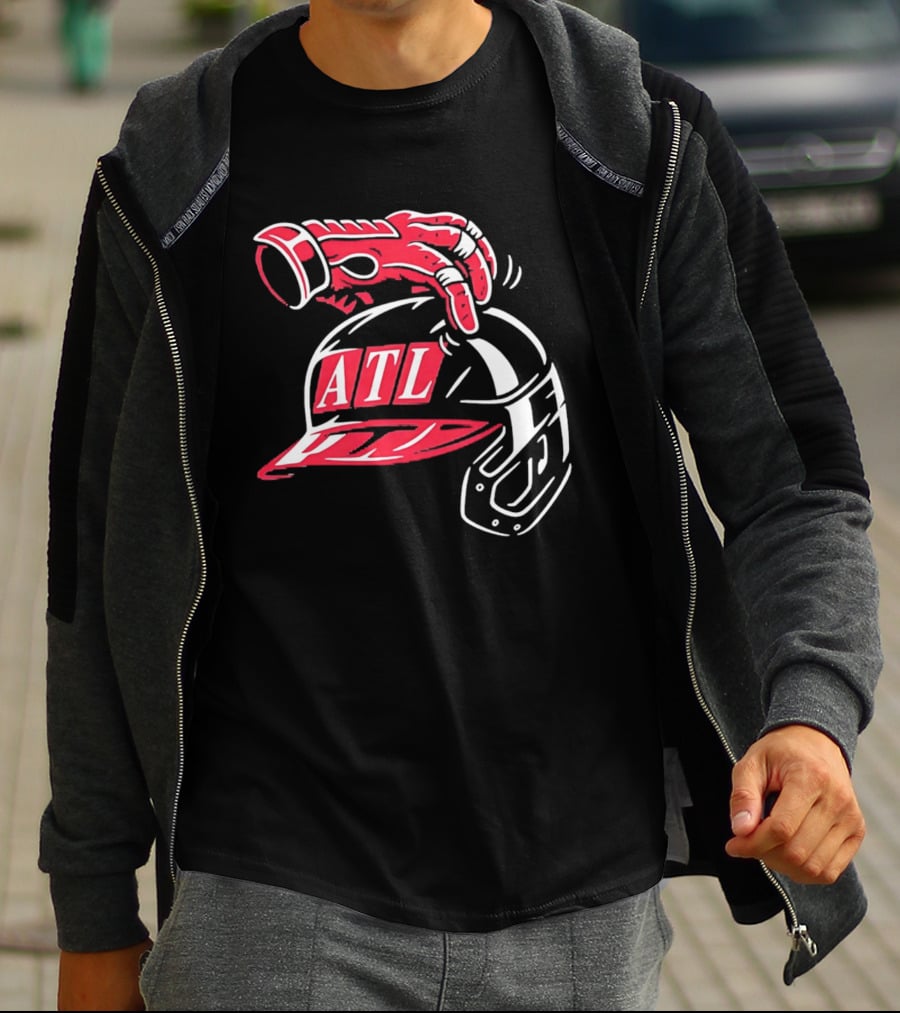 ATL Braves Helmet Head Scratch T-Shirt