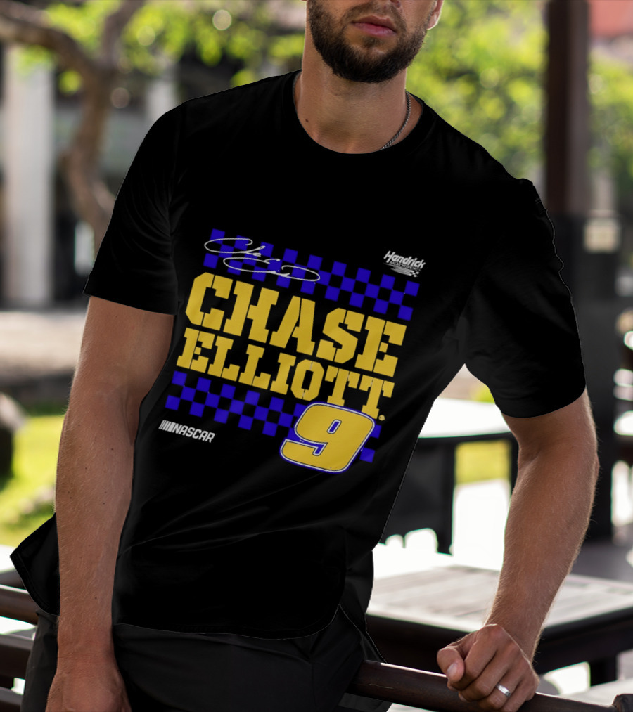 Chase Elliott 9 NASCAR Hendrick Motorsports Vive La Fete Autographed T-Shirt