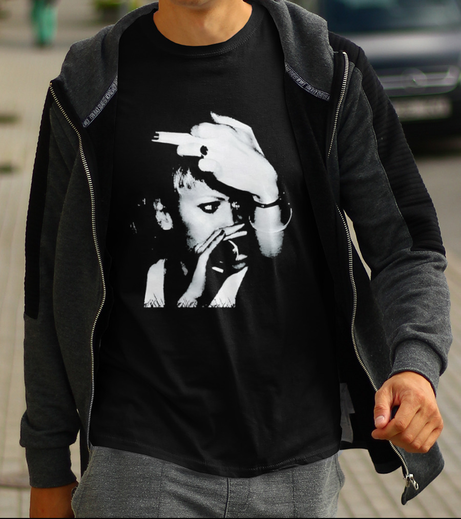 Gwen Stefani Middle Finger Classic Punk Rock Iconic Gesture T-Shirt
