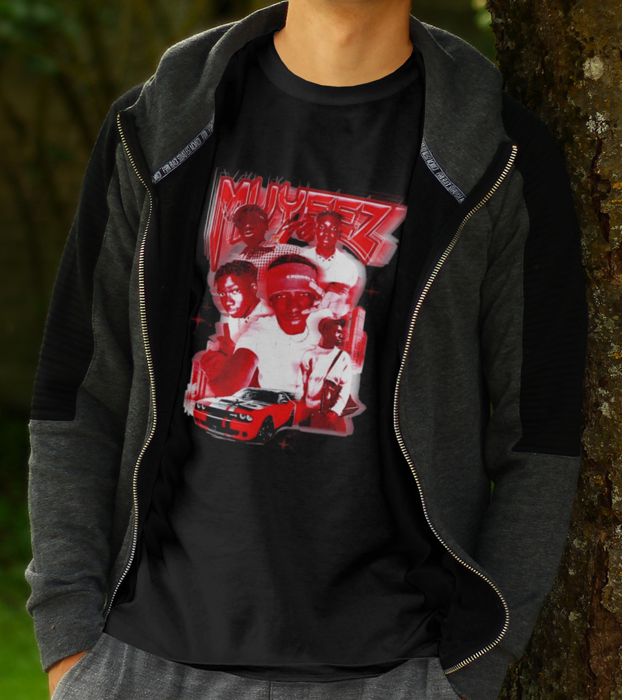 Muyeez Red Dodge Challenger Car Scene T-Shirt