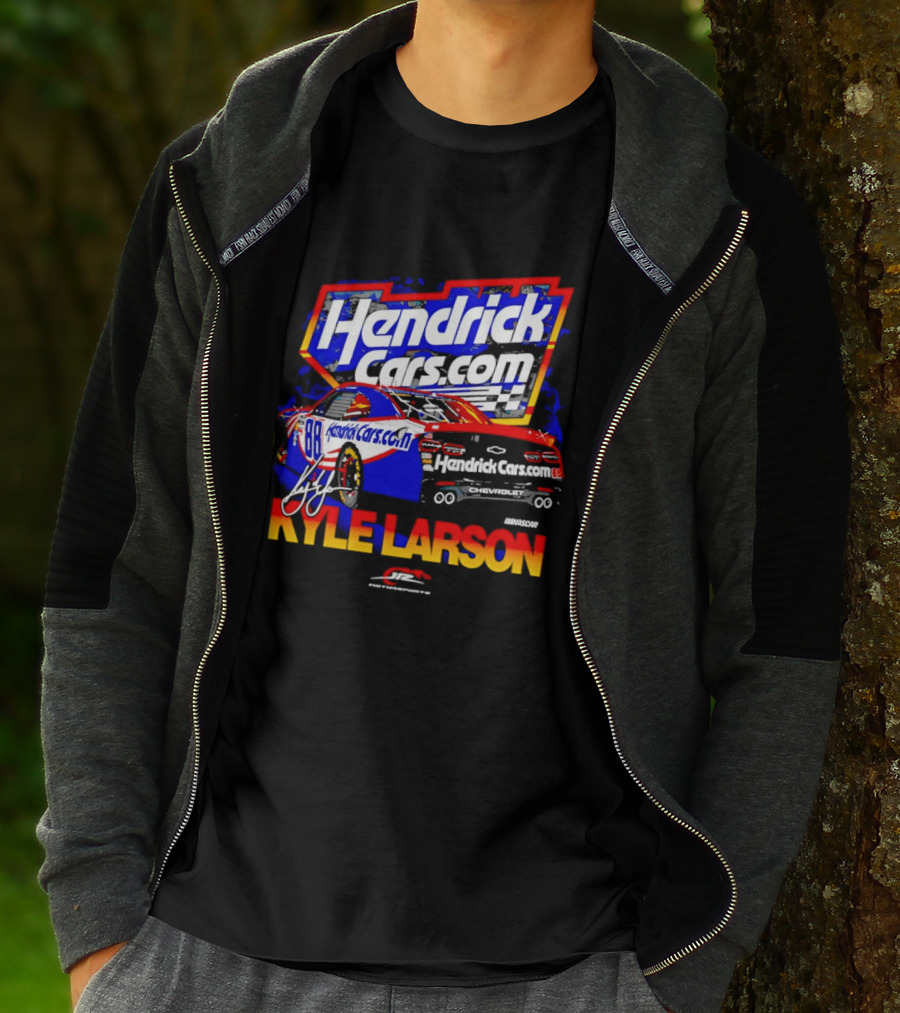 Kyle Larson HendrickCars.com No 88 Chevrolet Camaro SS Racing T-Shirt