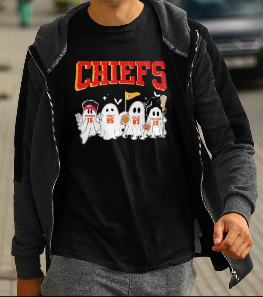 Kansas City Chiefs Halloween Mahomes Jones Kelce Pacheco Ghosts T-Shirt