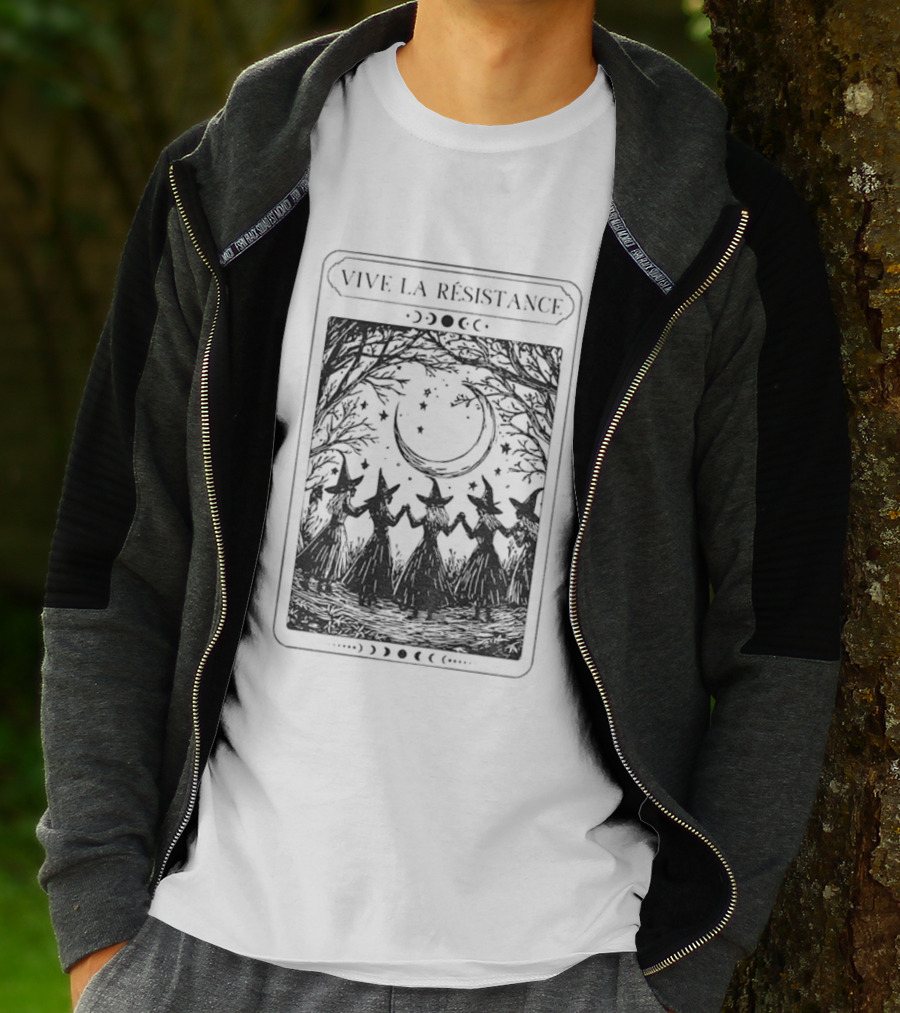 Vive La Resistance Crescent Moon Witches Tarot Card Halloween Feminist Anti Patriarchy T-Shirt