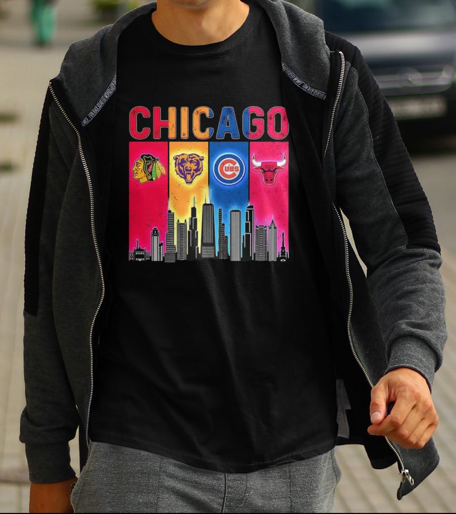 Chicago Blackhawks Bears Cubs Bulls Skyline T-Shirt