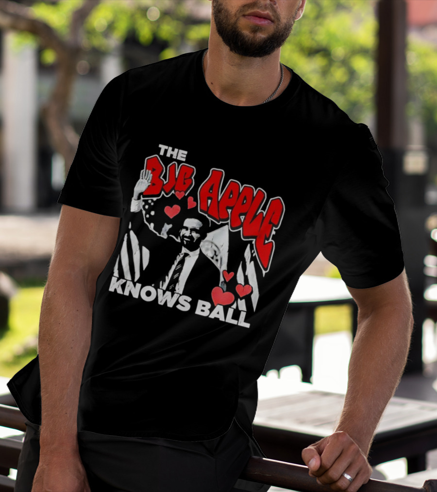 The Big Apple Knows Ball Zohran Mamdani New York City T-Shirt