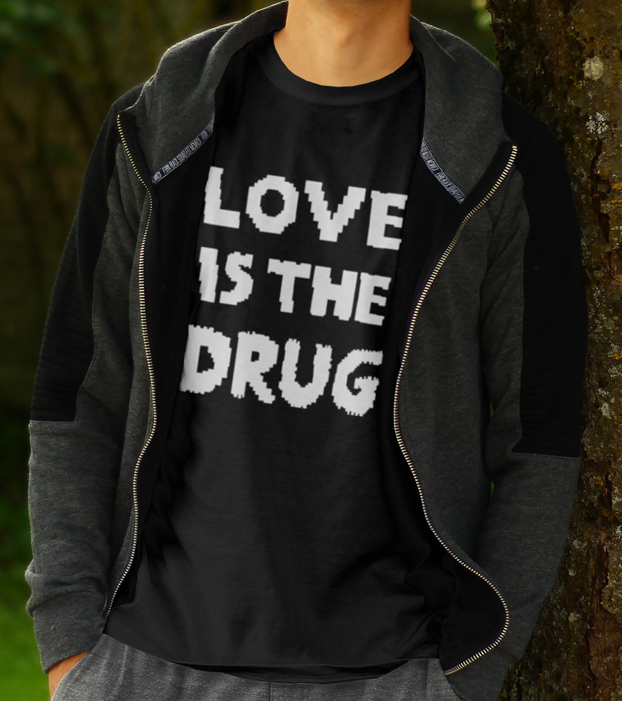 The Great Celebrity Bake Off Noel Fielding Love Is The Drug T-Shirt