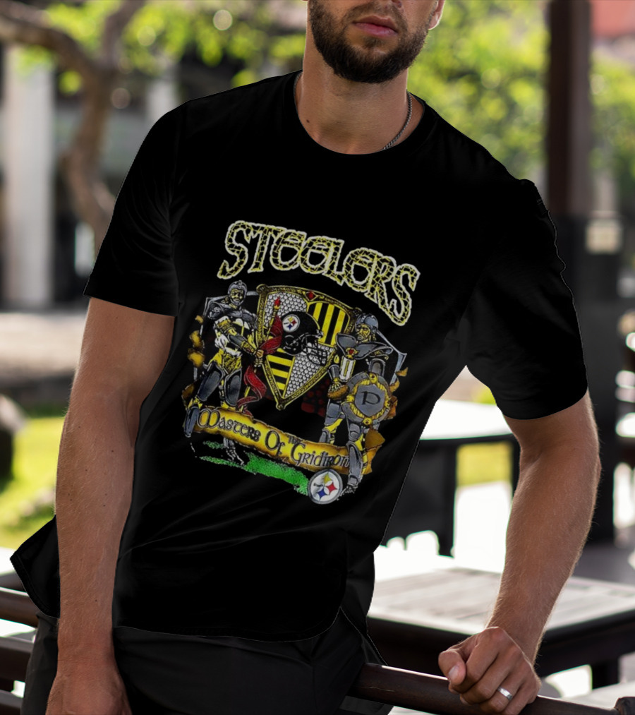Steelers Masters Of The Gridiron Knights Emblem T-Shirt