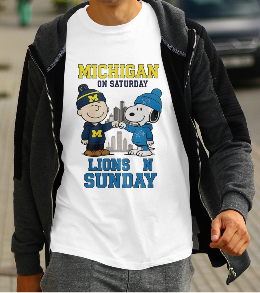 Michigan Wolverines On Saturday Charlie Brown And Snoopy Lions On Sunday T-Shirt