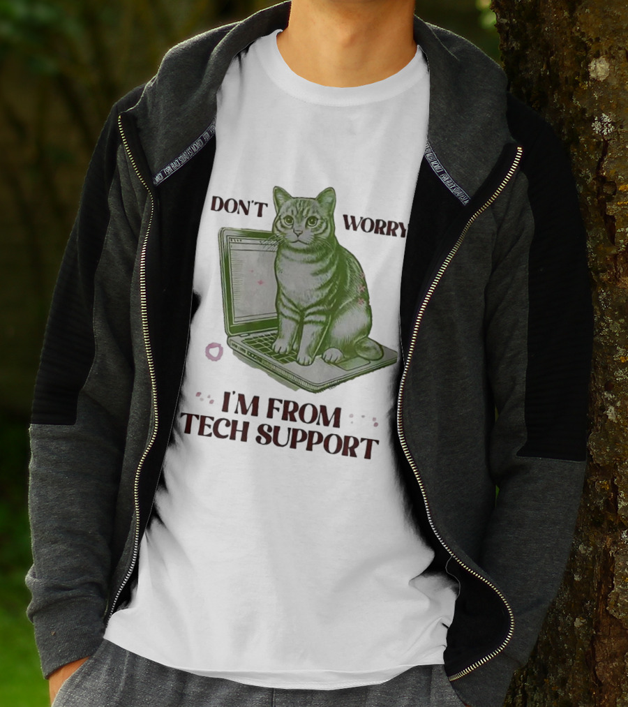 Don't Worry I'm From Tech Support Cat Laptop T-Shirt