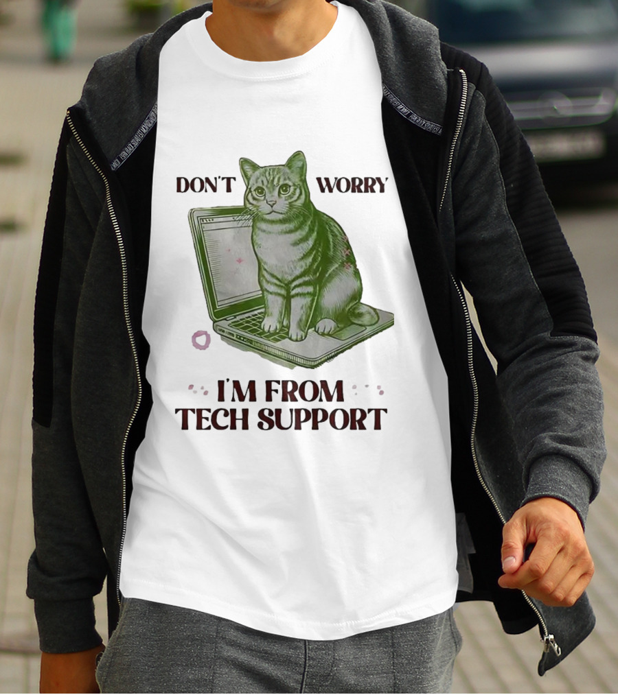 Don't Worry I'm From Tech Support Cat Laptop T-Shirt
