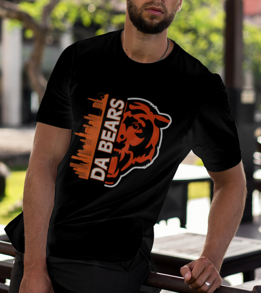 Da Bears Chicago Football City Skyline Bear Head T-Shirt