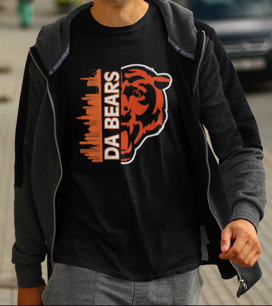 Da Bears Chicago Football City Skyline Bear Head T-Shirt