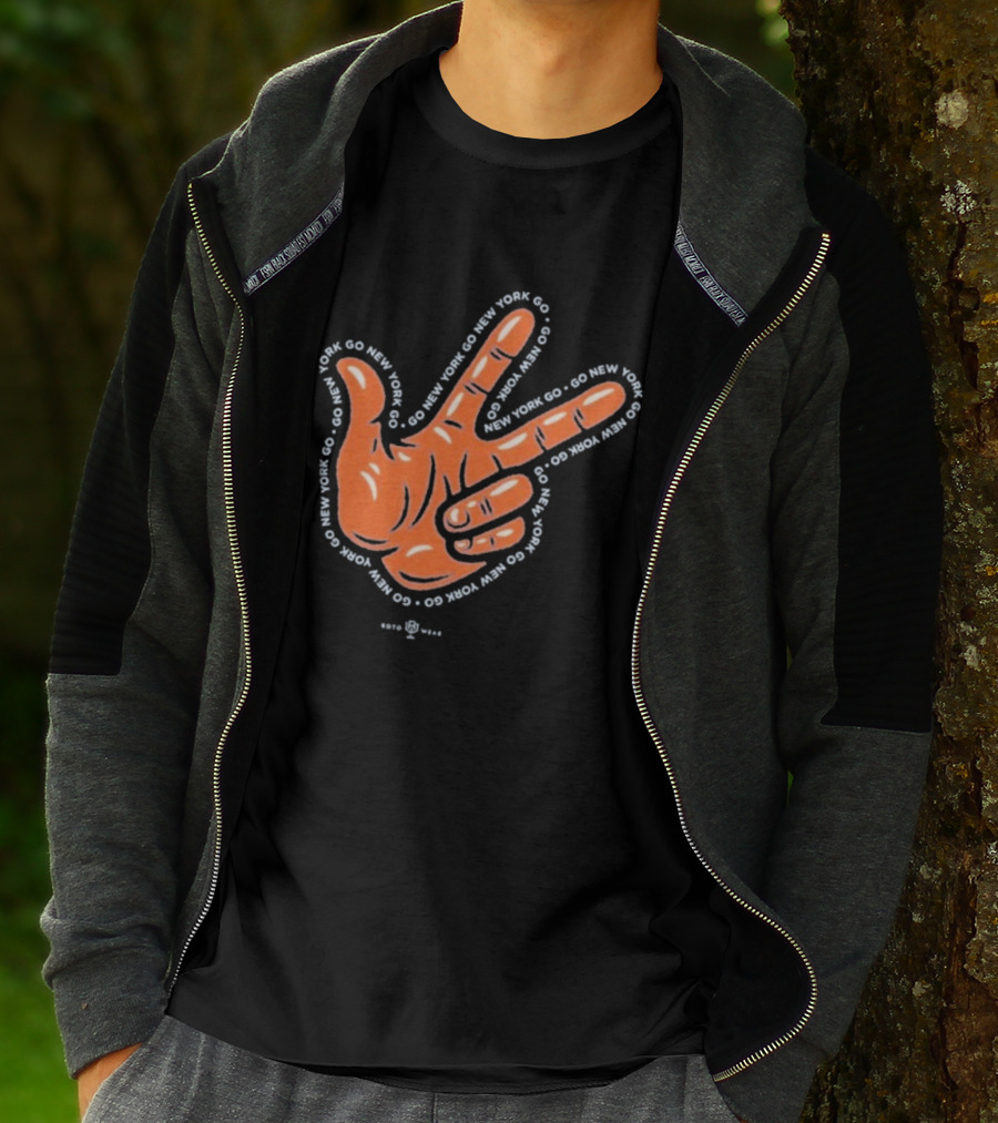 New York Knicks Go 3PT Hand Gesture Celly T-Shirt