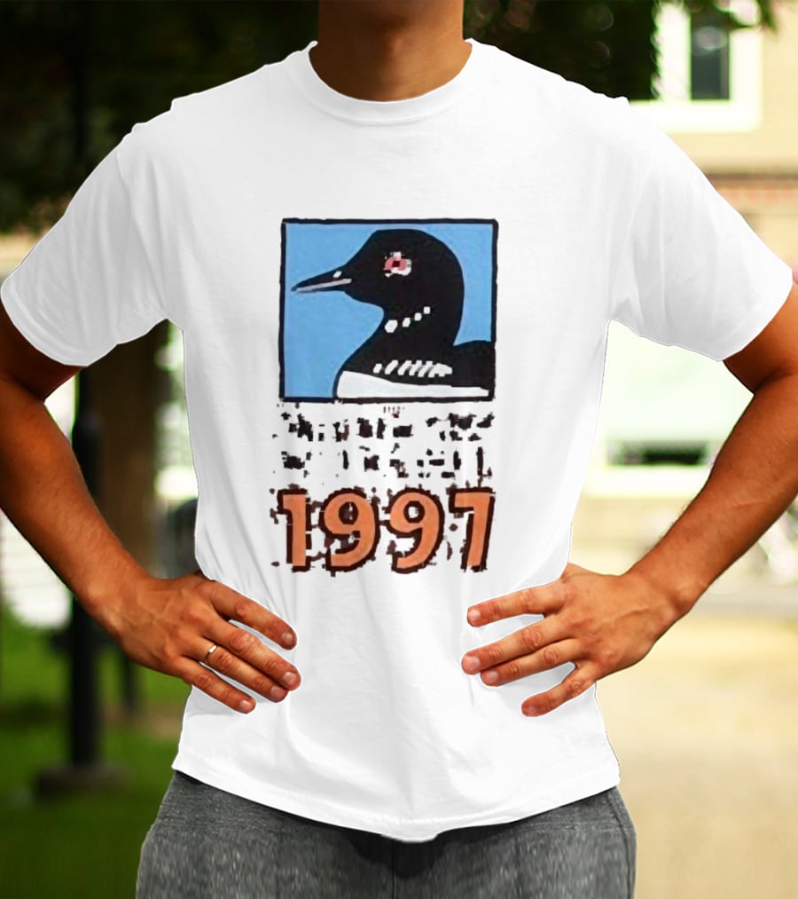 Only New York Wildlife Dept 1997 Loon Wildlife Iconic Bird Emblem T-Shirt