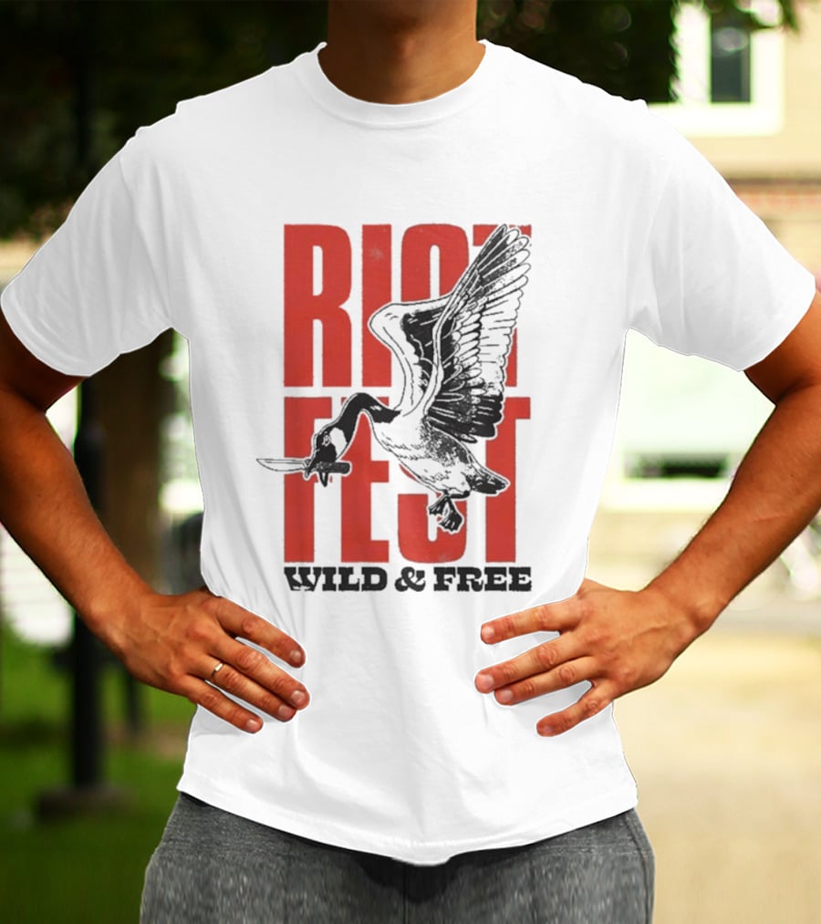 Riot Fest Wild And Free Goose Knife Iconic Design T-Shirt